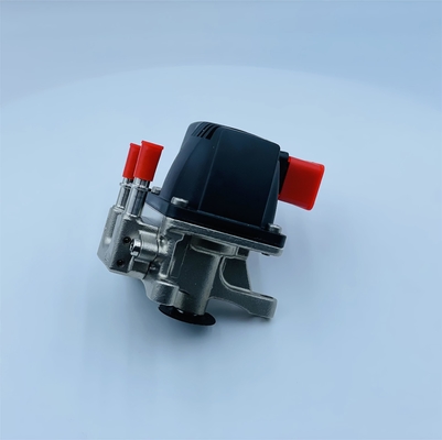 Bomba de inyección de la urea A0001405339 para OEM A0001405439 de Mercedes Benz Dosing Module With Heating