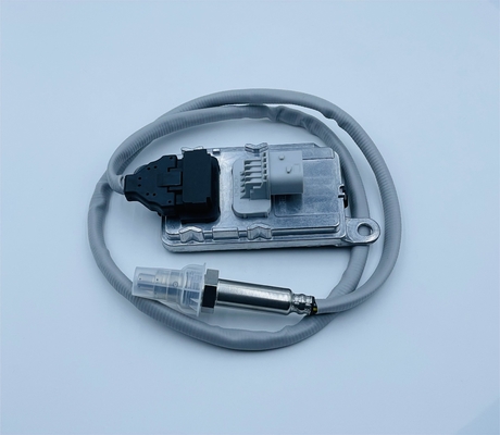 5WK97332A Sensor de óxido de nitrógeno NOx para Mercedes Benz Actros A0101531728