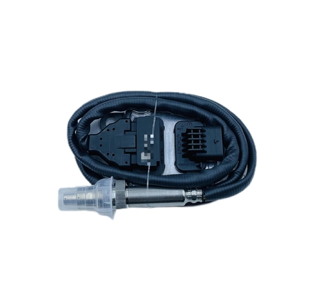 Sensor de NOX de 12 V adecuado para Mercedes Benz OEM A0009057803 5WK97382
