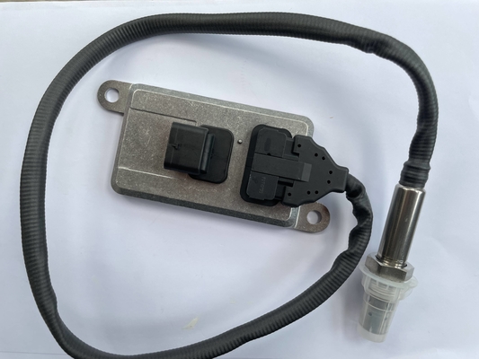 Sensor 5WK96615F 5801754015 del NOx del óxido de nitrógeno del camión 24V de Iveco